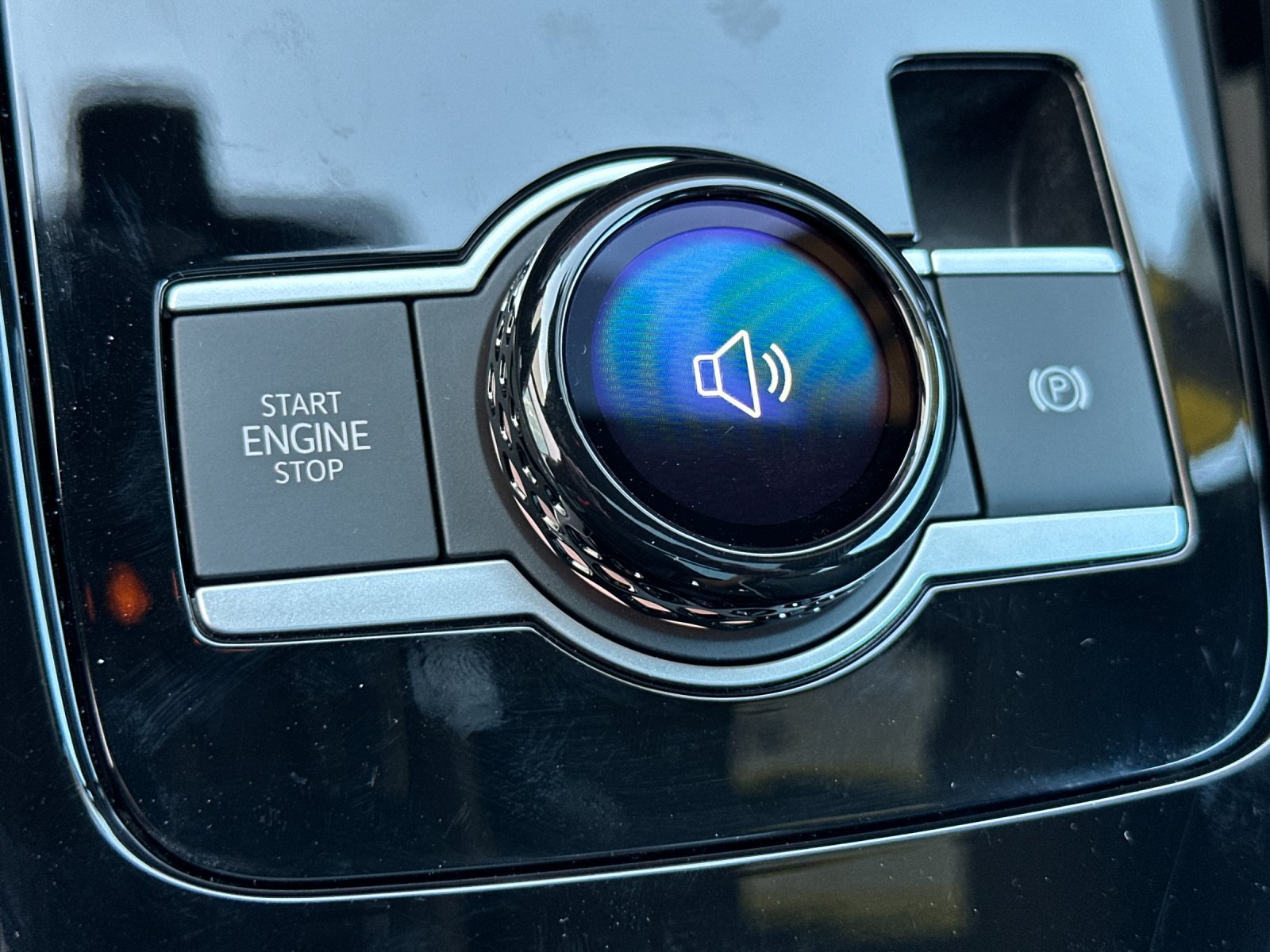 New 2026 Volkswagen Tiguan SEL R-Line AWD/4WD image 23