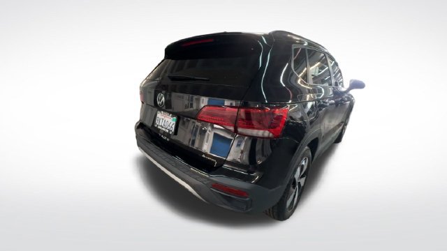 Certified 2023 Volkswagen Taos S AWD/4WD image 9