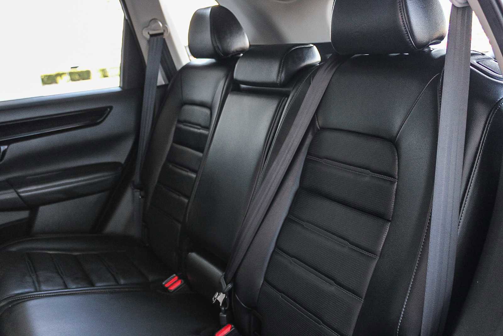 Used 2025 Honda CR-V EX-L image 18