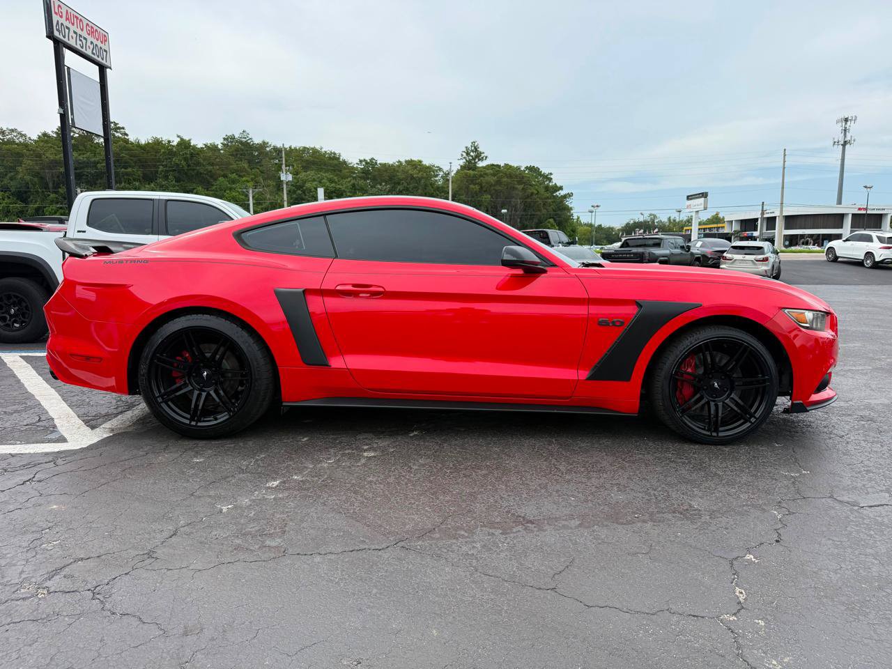 Used 2016 Ford Mustang GT RWD image 9