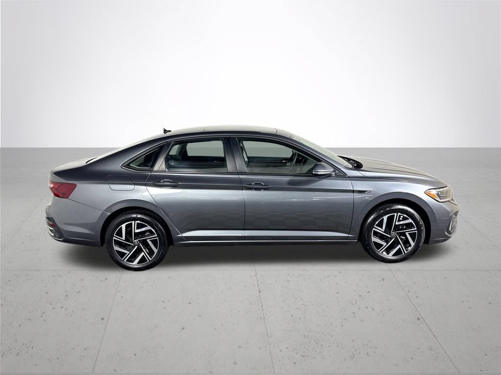Certified 2024 Volkswagen Jetta SEL FWD image 7