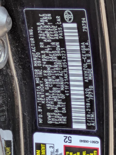 Used 2020 Toyota Camry XLE FWD image 25