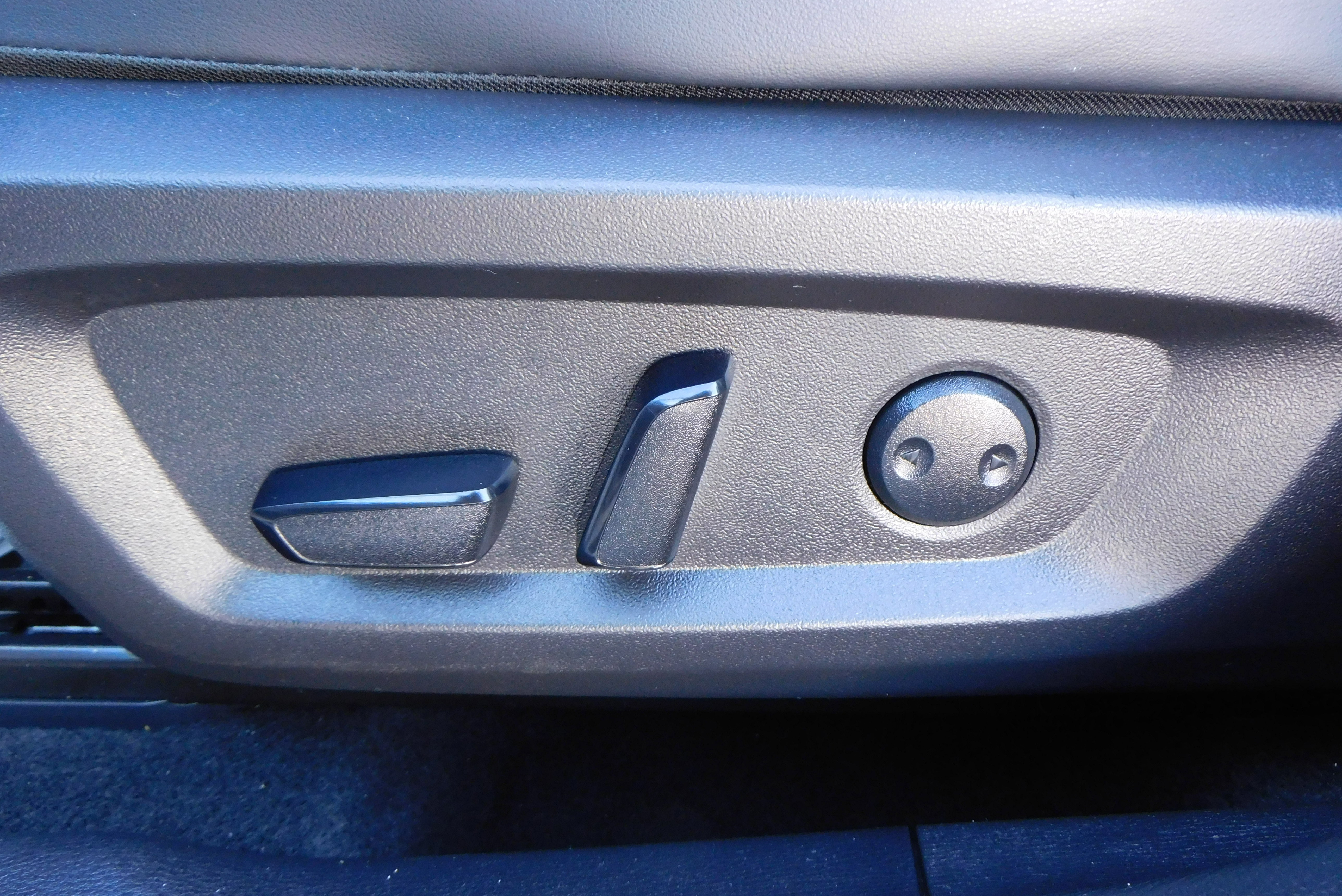 Used 2024 Mitsubishi Outlander SEL image 11