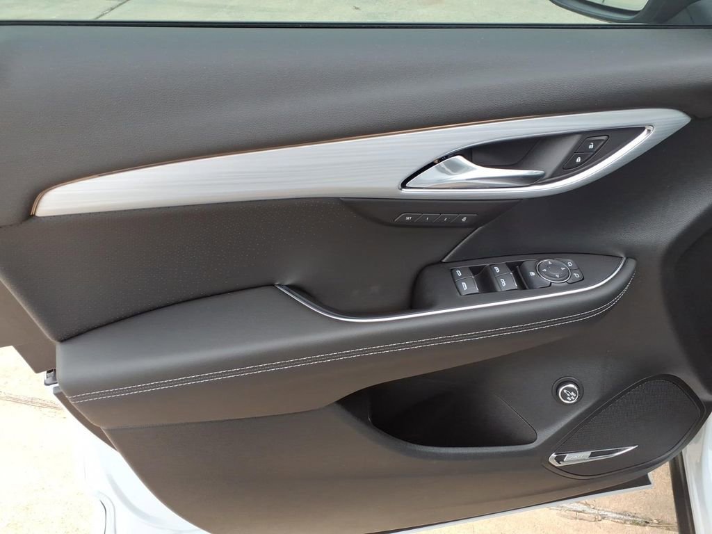 New 2026 Buick Envision Avenir image 16