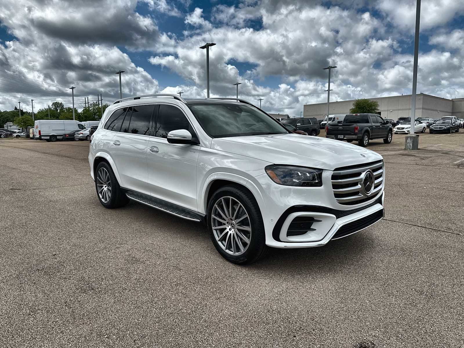 New 2026 Mercedes-Benz GLS 450 4MATIC image 11
