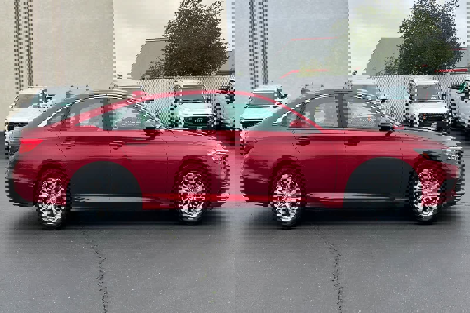 Used 2018 Honda Accord LX image 6