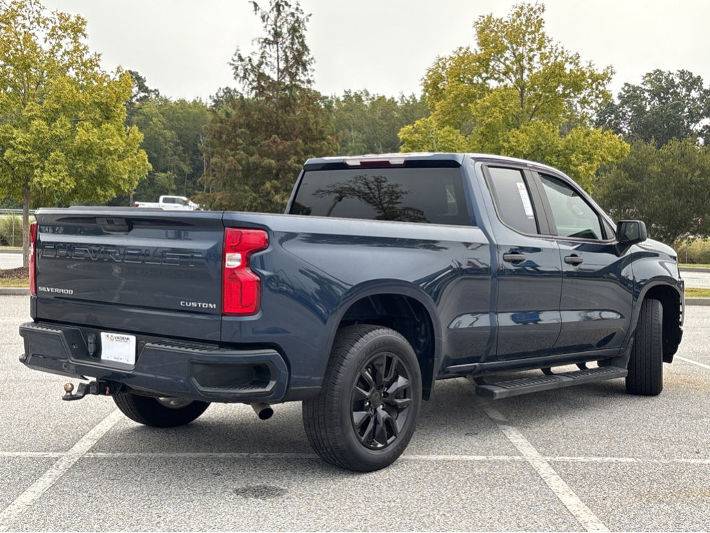 Used 2021 Chevrolet Silverado 1500 Custom image 23