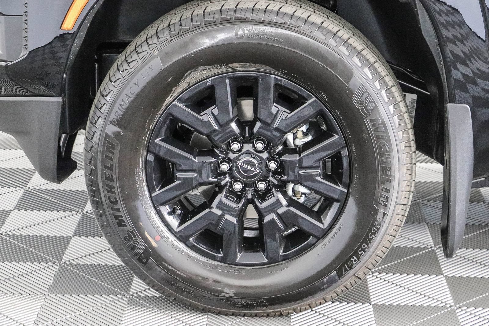 New 2027 Nissan Frontier SV w/ Tow Package RWD image 11