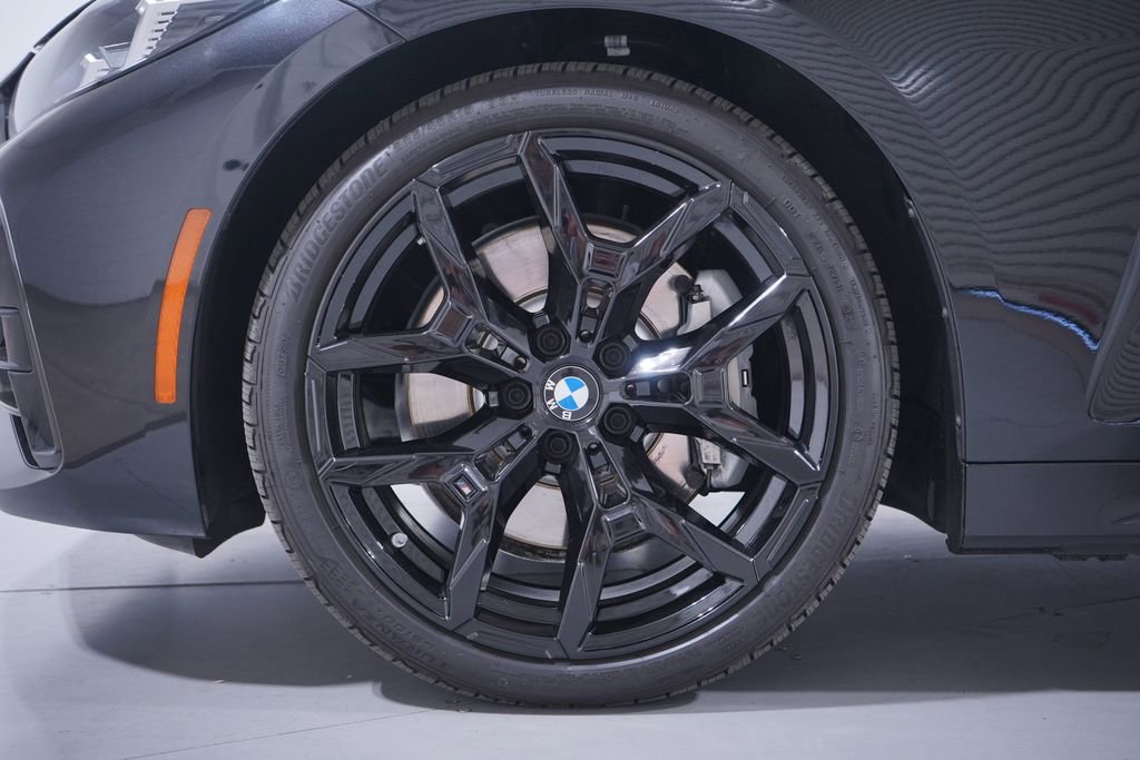 Used 2026 BMW 430i Coupe w/ M Sport Package image 2