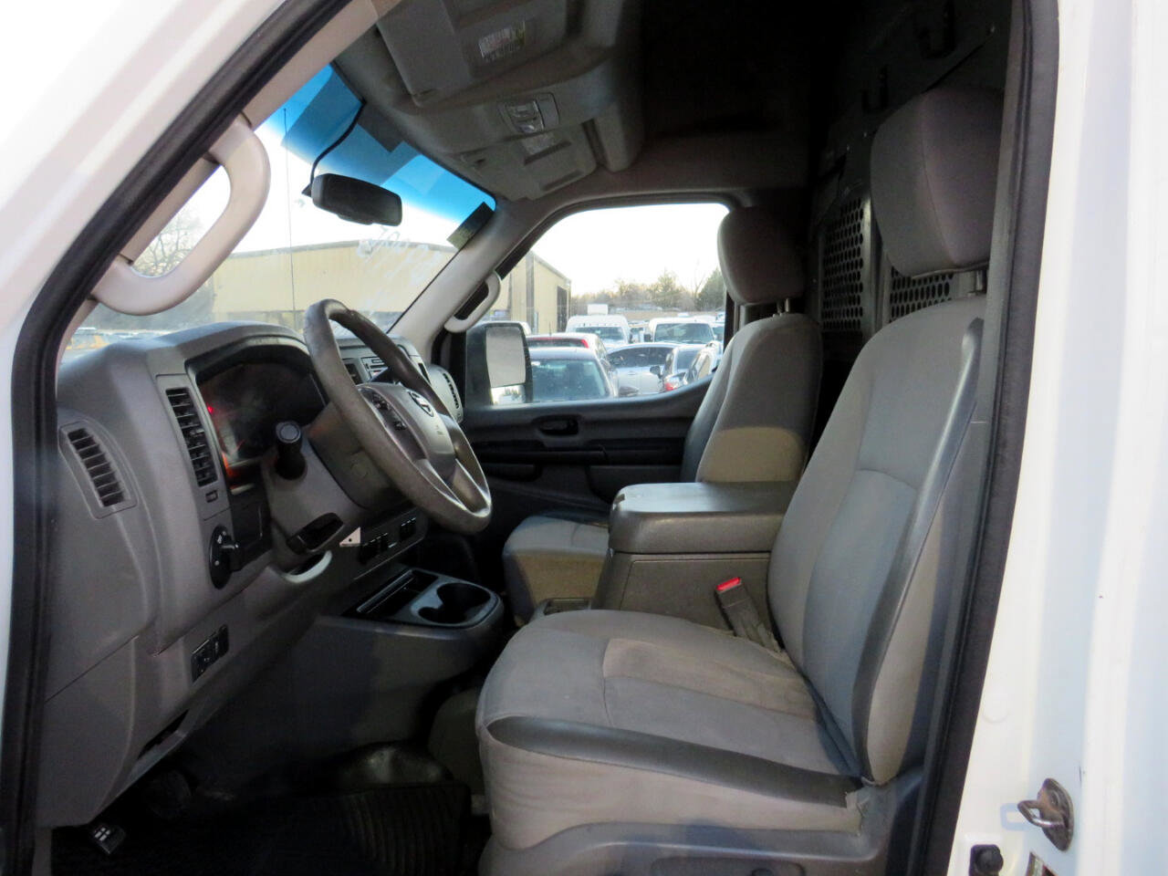 Used 2012 Nissan NV 2500 SV w/ Side Curtain Airbag Pkg image 12