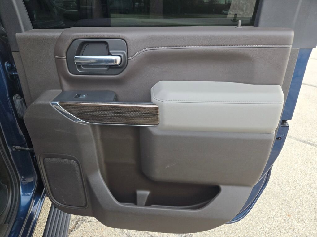 Used 2020 Chevrolet Silverado 2500 LT w/ All Star Edition AWD/4WD image 12