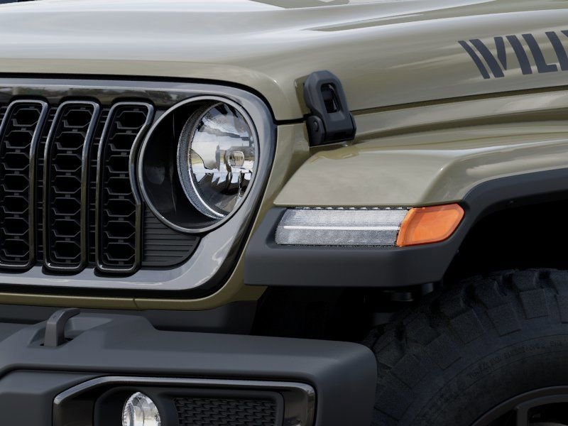 New 2025 Jeep Gladiator Sport AWD/4WD image 10