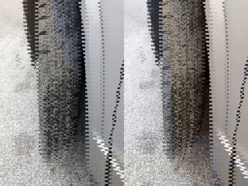 Certified 2023 GMC Acadia Denali w/ Denali Ultimate Package image 34