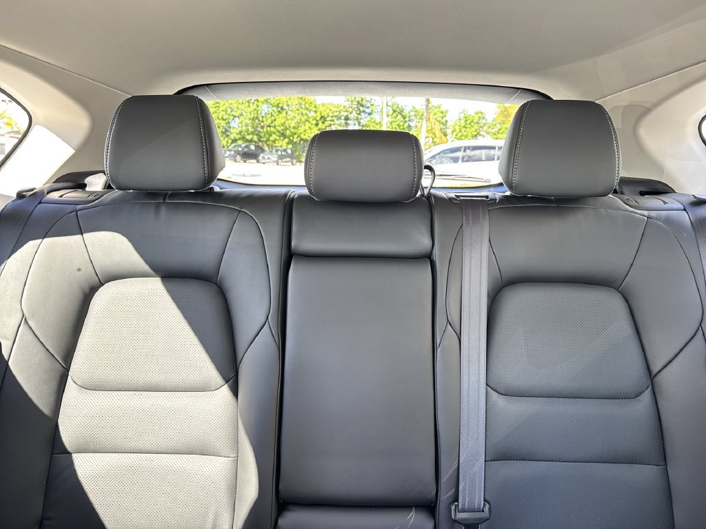 Used 2025 MAZDA CX-5 AWD 2.5 S w/ Select Package image 18