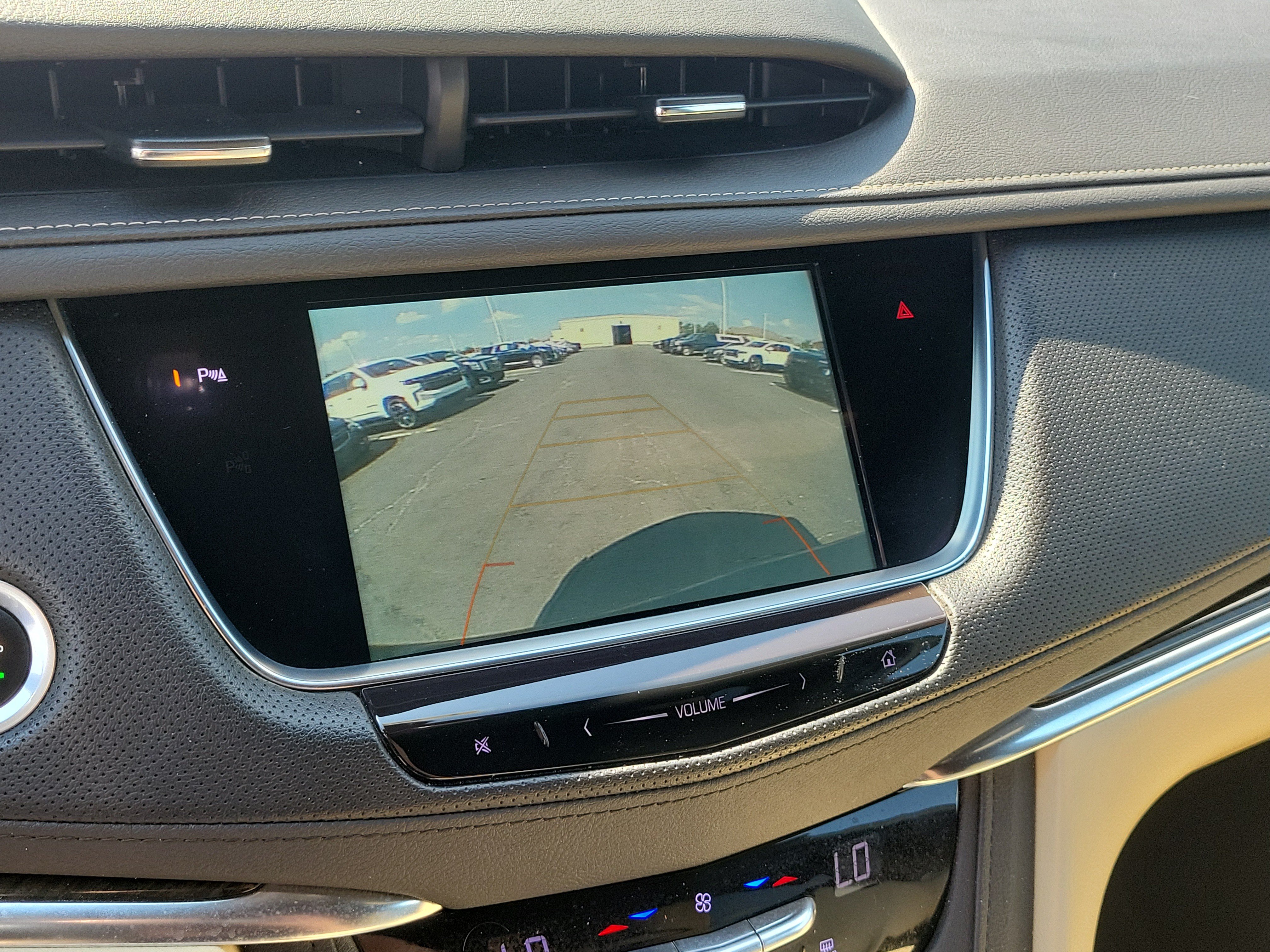Used 2019 Cadillac XT5 Premium Luxury FWD image 29