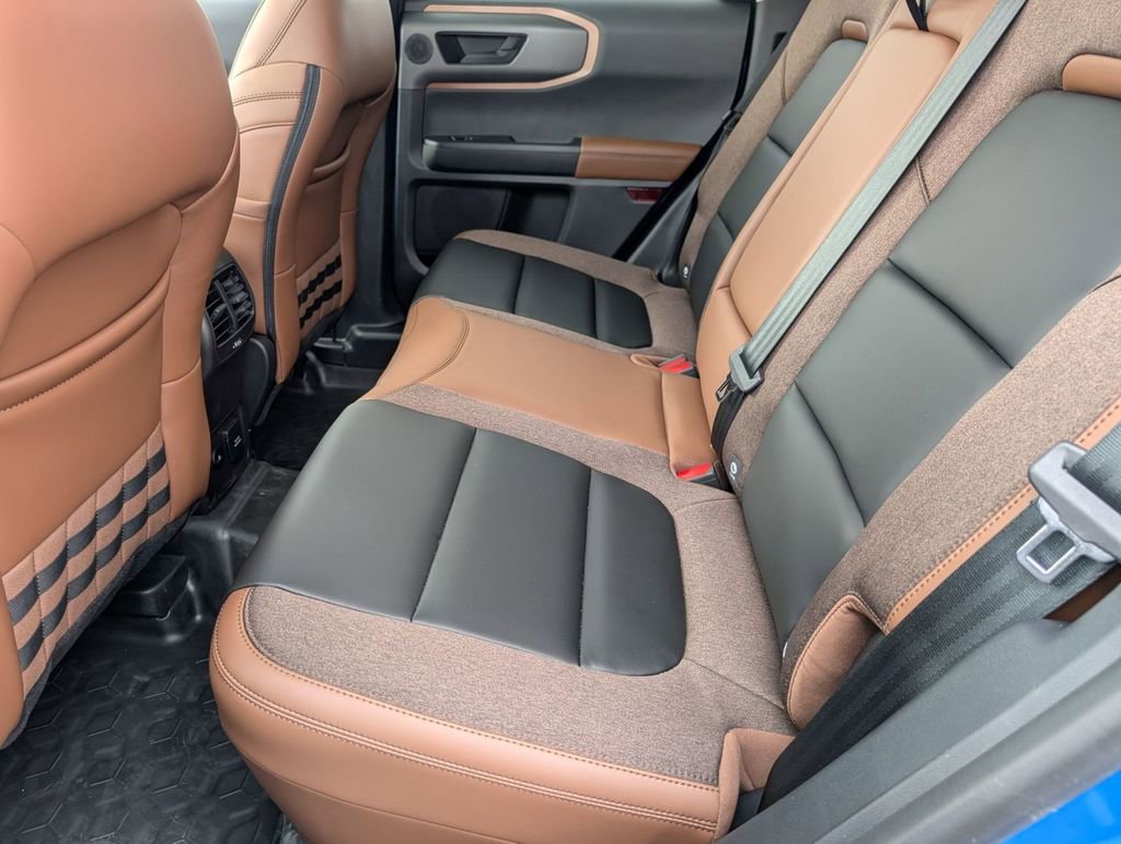 New 2025 Ford Bronco Sport Outer Banks w/ Sasquatch Outer Banks Package image 44