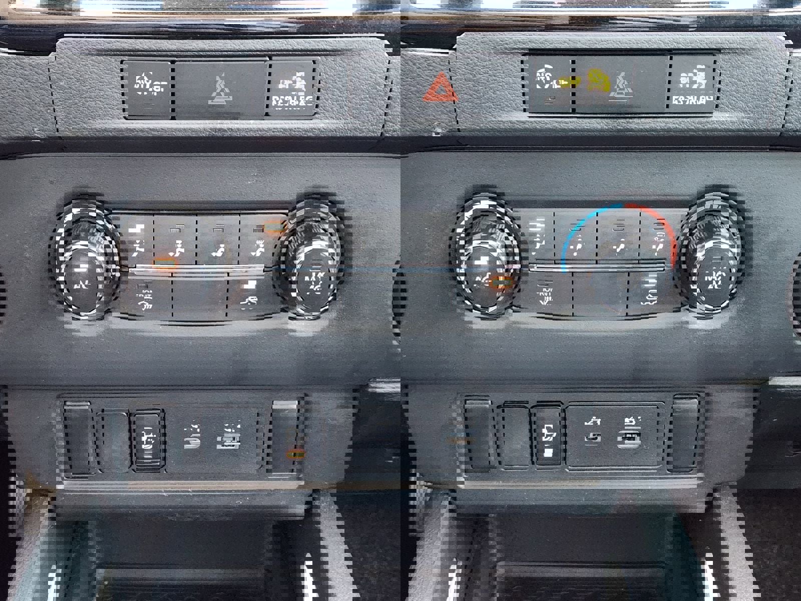 Used 2023 Nissan Frontier SV w/ Technology Package image 27