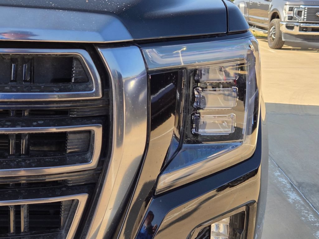 Used 2024 GMC Yukon AT4 w/ AT4 Premium Plus Package AWD/4WD image 19