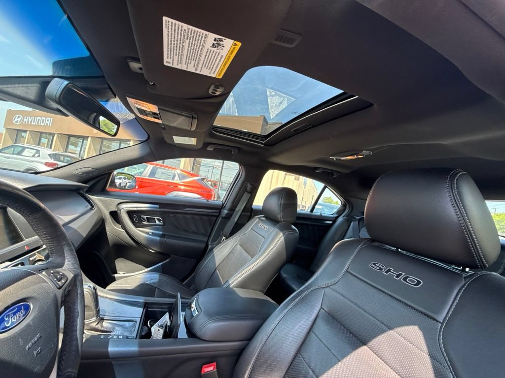 Used 2013 Ford Taurus SHO AWD/4WD image 19