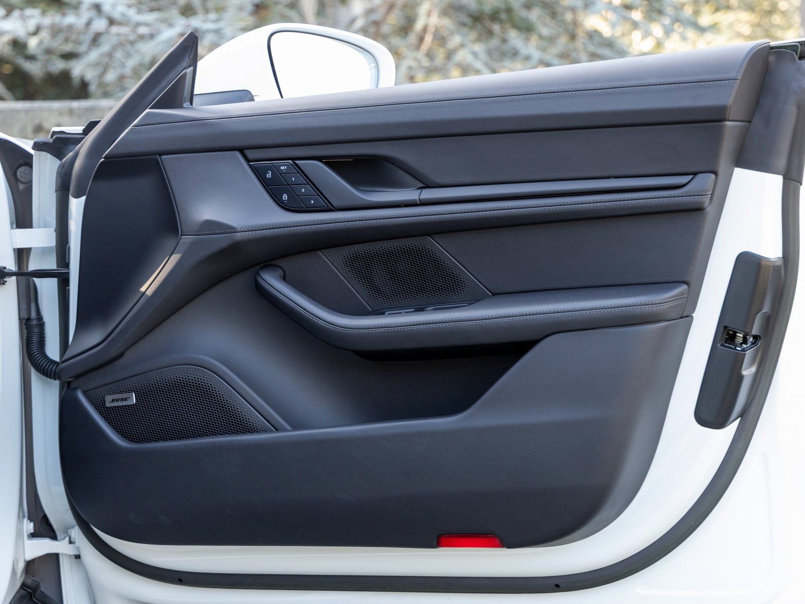 Certified 2023 Porsche Taycan Turbo image 50