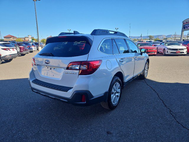 Used 2019 Subaru Outback 2.5i Premium w/ Popular Package #2 image 5
