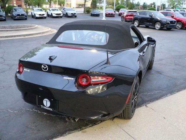 New 2026 MAZDA MX-5 Miata Grand Touring w/ Weather Package RWD image 4