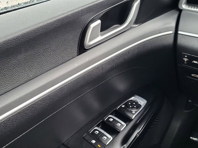 Used 2024 Kia K5 GT-Line w/ GT-Line Premium Package image 16