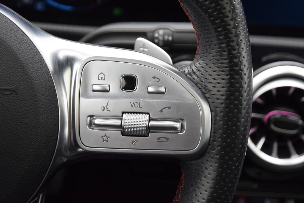 Used 2023 Mercedes-Benz CLA 250 CLA 250 image 27