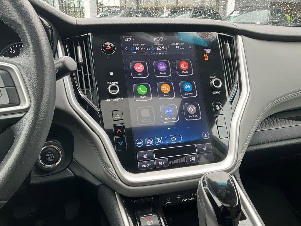 Used 2022 Subaru Outback Premium image 18