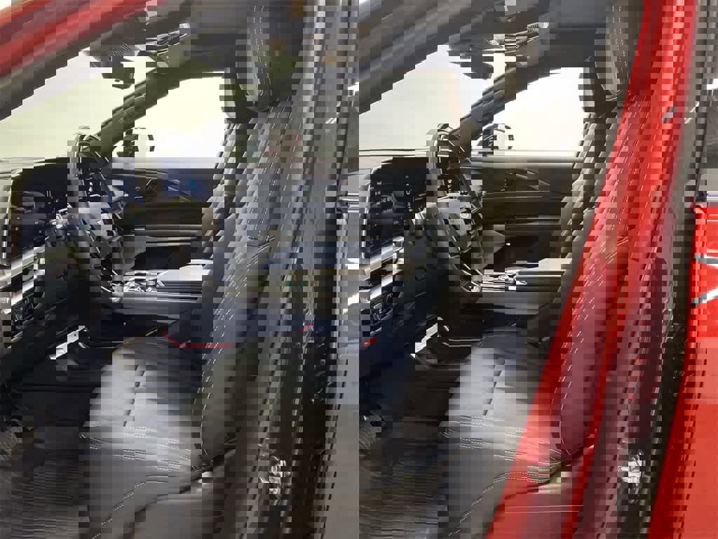 Used 2024 Cadillac Lyriq Luxury w/ LPO, Floor Liner Package image 14