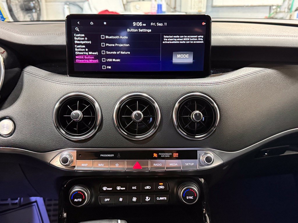 Used 2022 Kia Stinger GT-Line RWD image 14