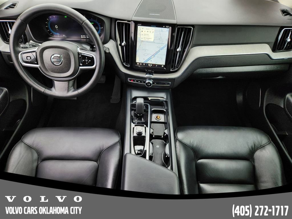 Certified 2025 Volvo XC60 T8 Plus w/ Protection Package Premier image 25