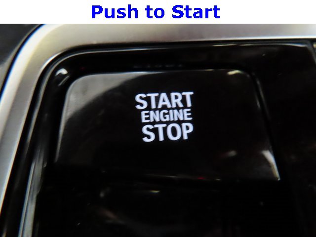 Used 2025 BMW 740i image 26