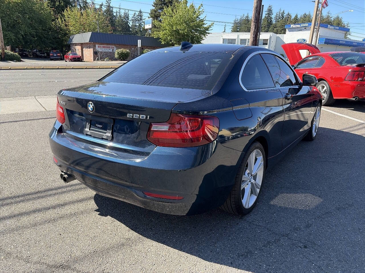 Used 2015 BMW 228i xDrive Coupe AWD/4WD image 8