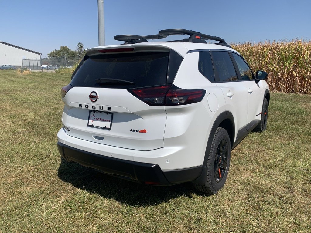 New 2026 Nissan Rogue SV w/ Rock Creek Premium Package image 5