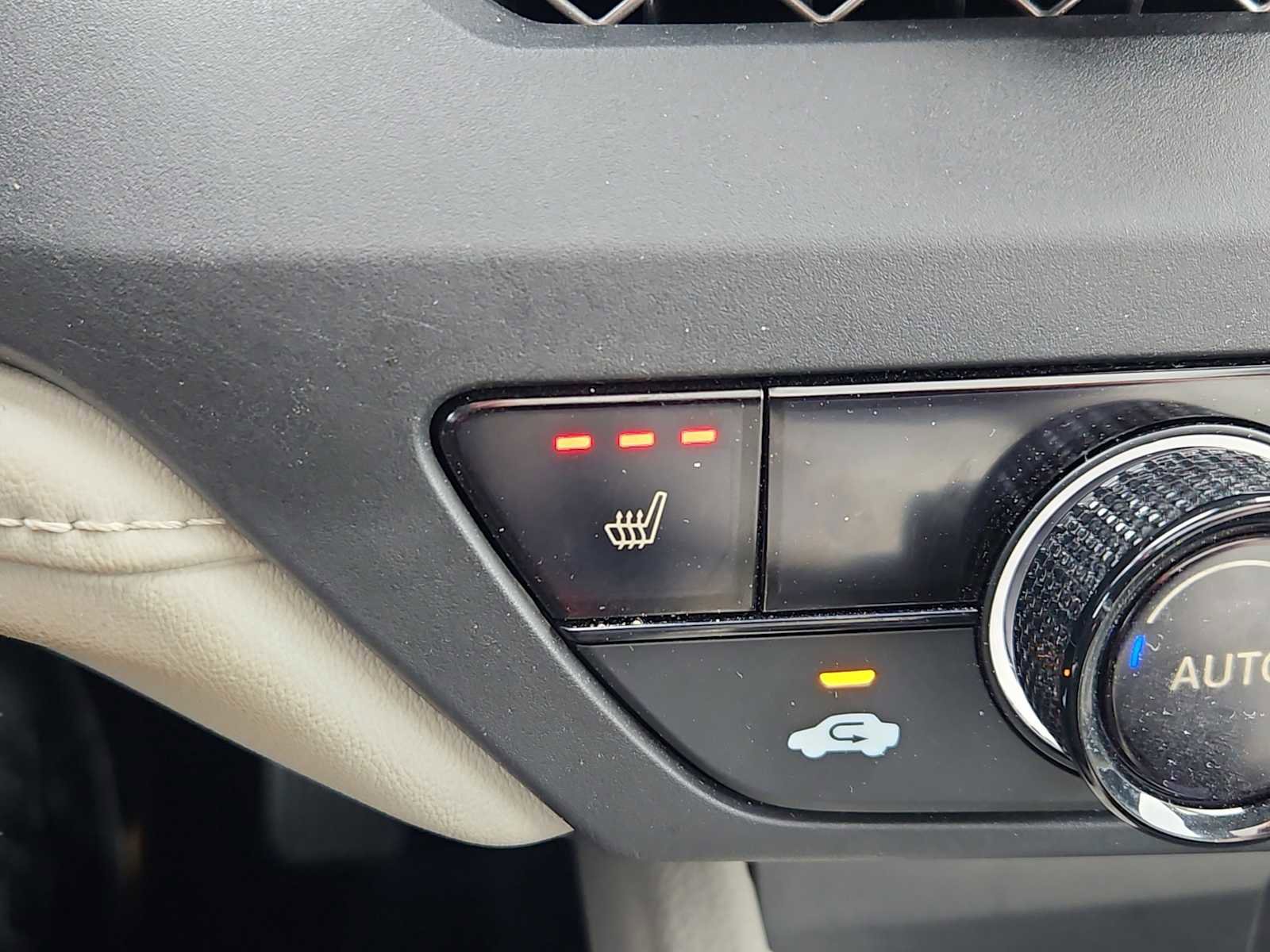 Certified 2023 Honda Accord EX image 19