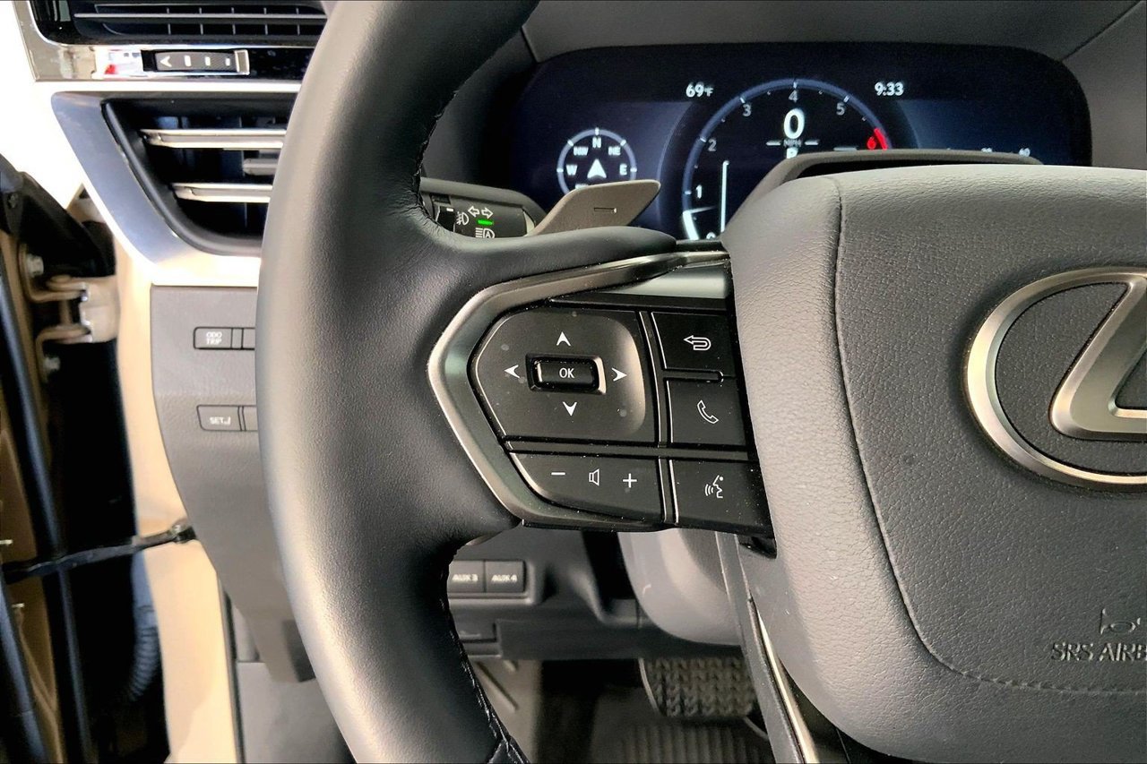 Used 2026 Lexus GX 550 AWD/4WD image 20