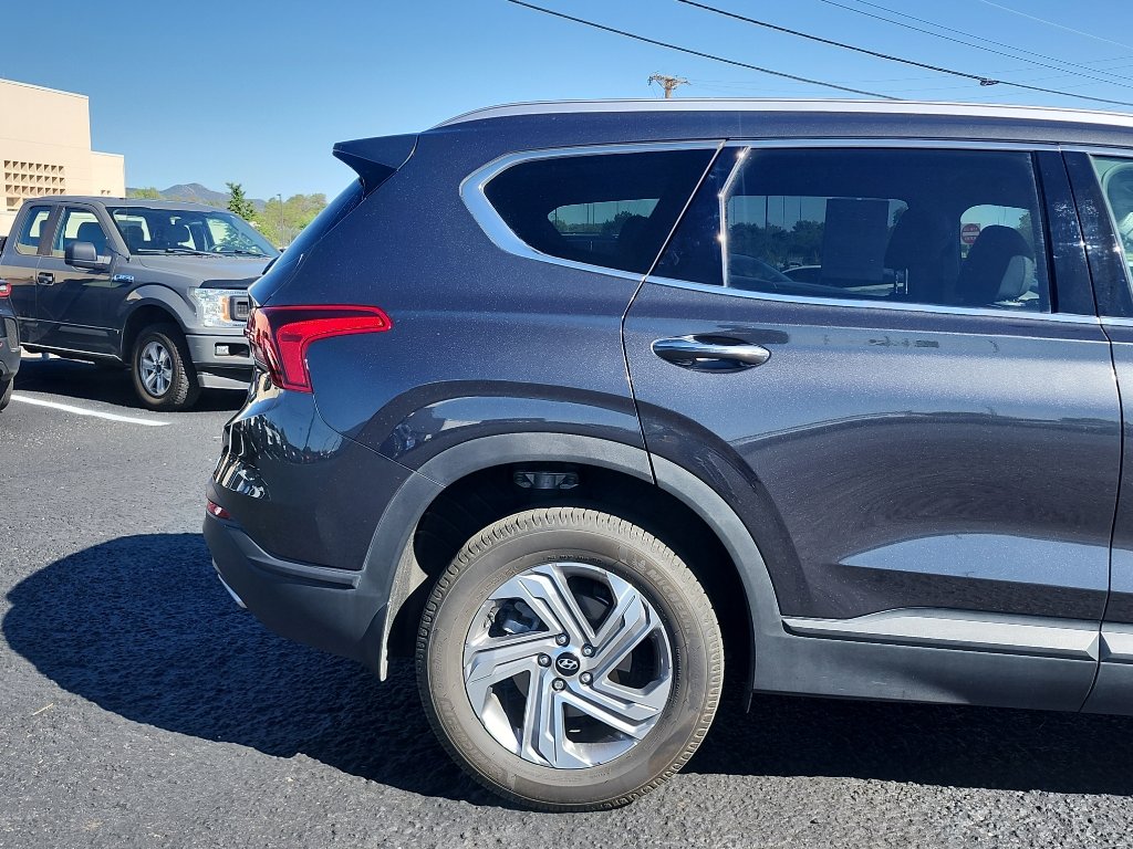Used 2023 Hyundai Santa Fe SEL AWD/4WD image 5