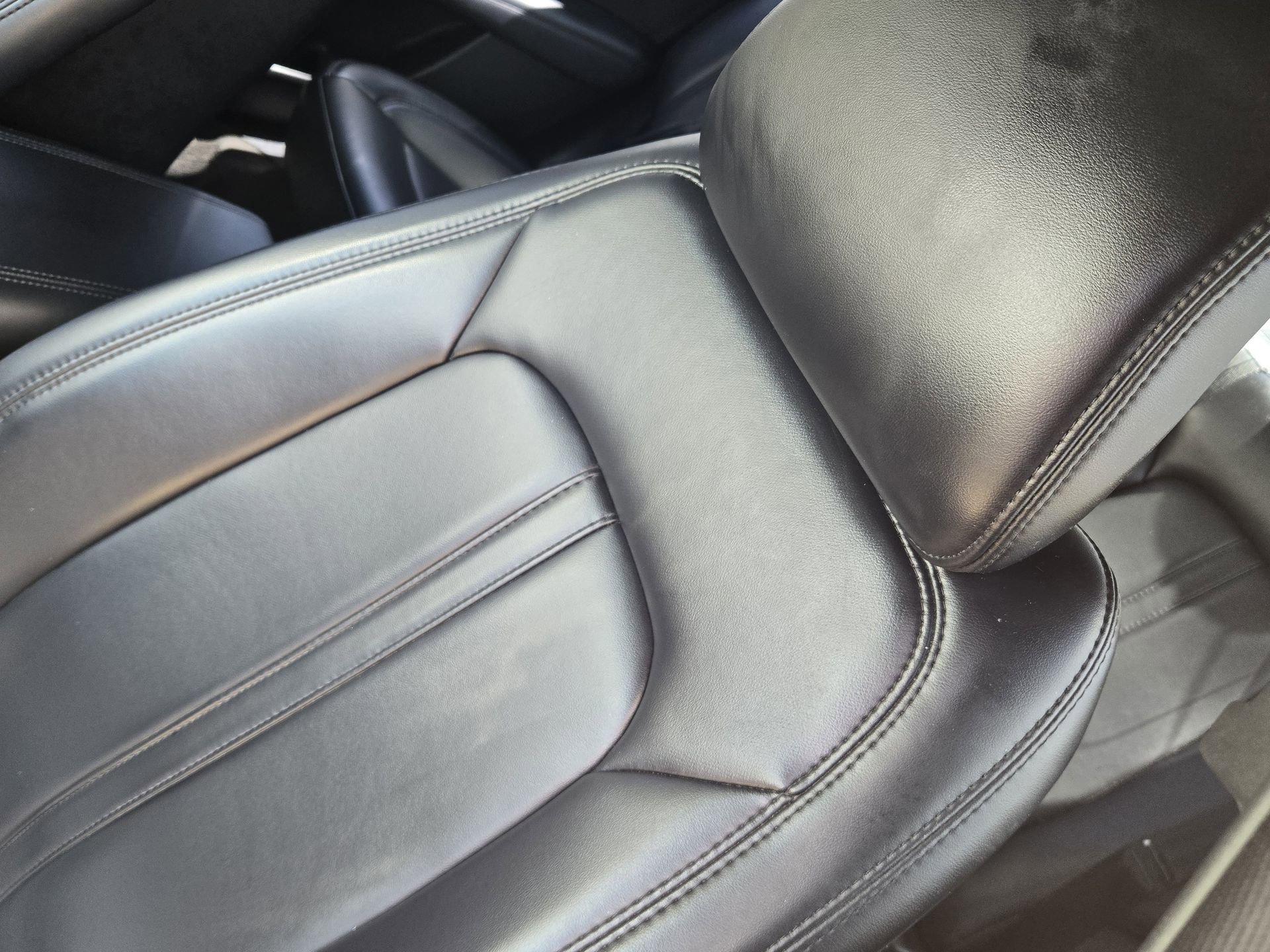 Used 2018 Lincoln MKZ Premiere FWD image 22