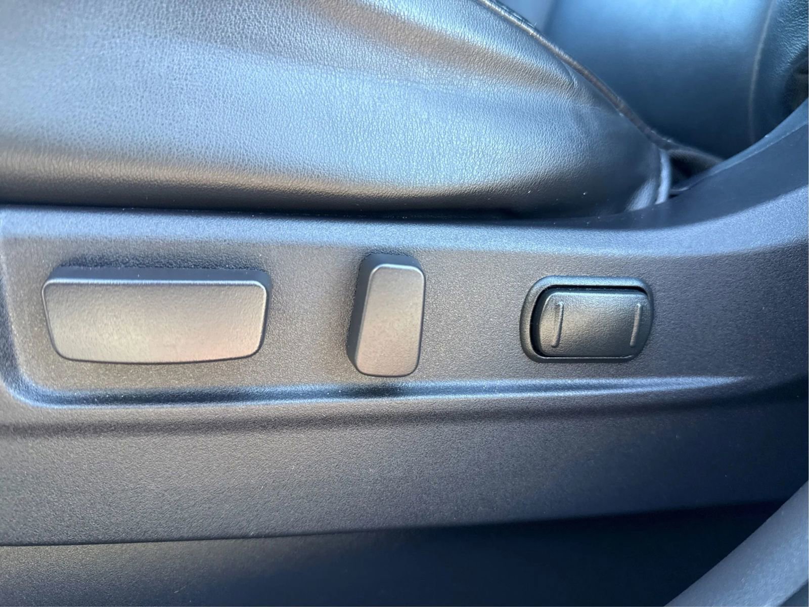 Used 2021 Mitsubishi Outlander SEL image 23