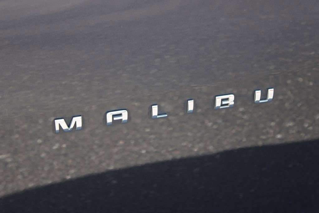 Used 2023 Chevrolet Malibu LS FWD image 18