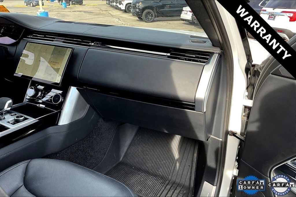 Used 2023 Land Rover Range Rover SE image 25
