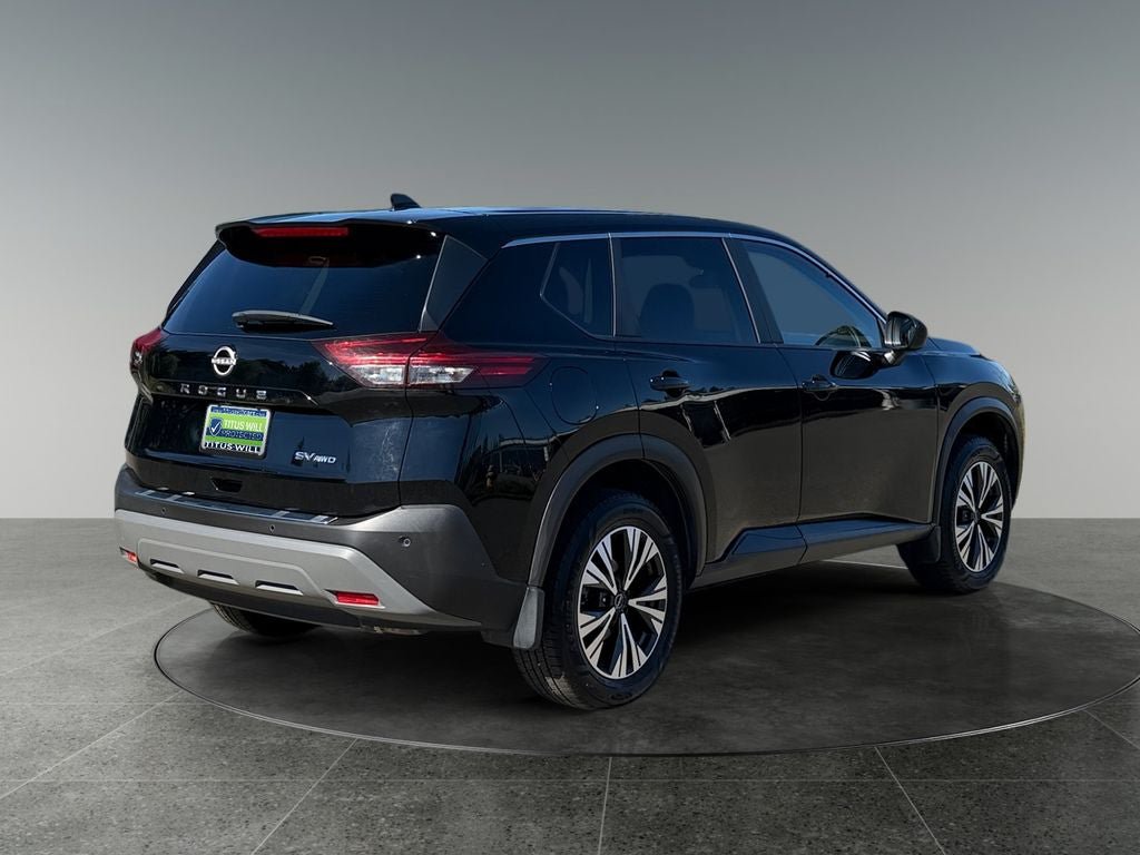 Used 2023 Nissan Rogue SV AWD/4WD image 9