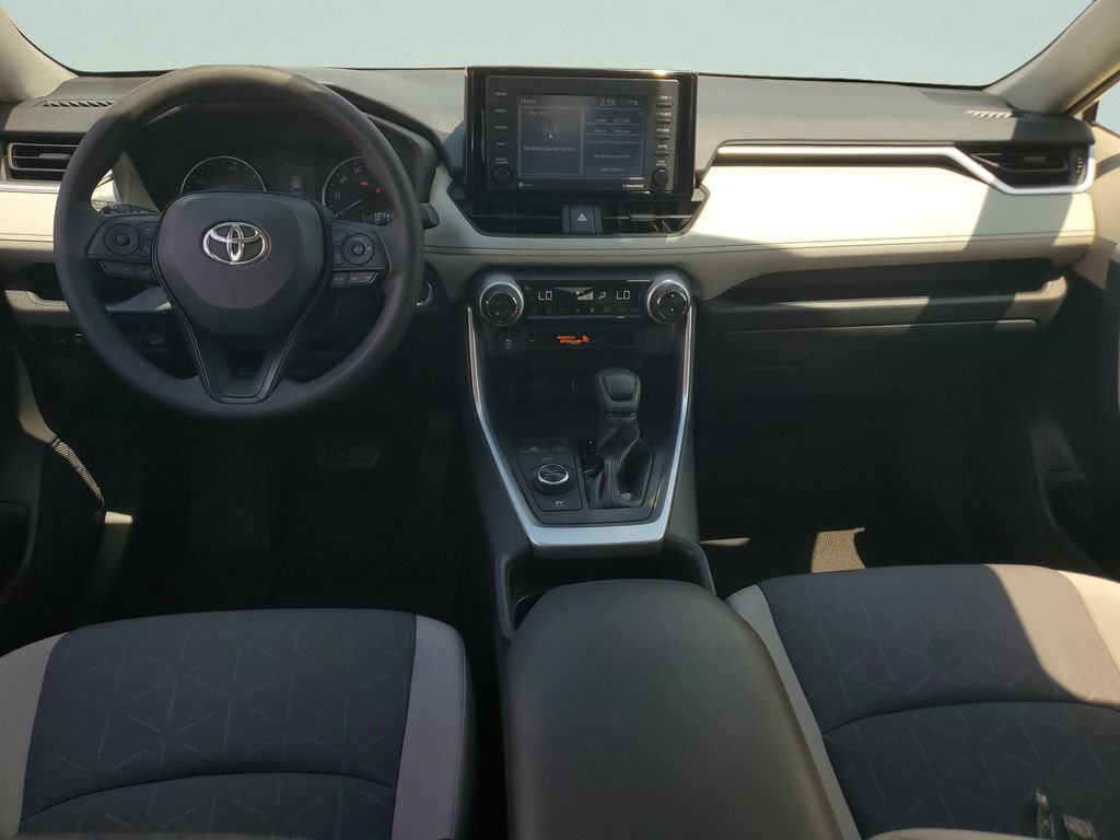 Used 2020 Toyota RAV4 XLE w/ Convenience Package AWD/4WD image 11