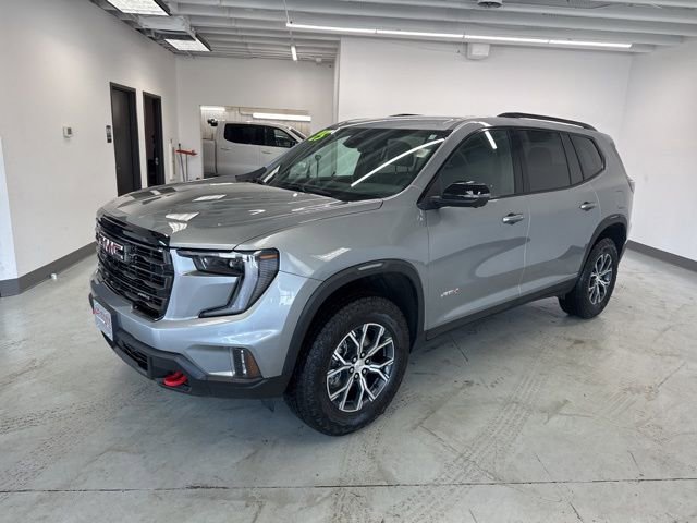 Used 2025 GMC Acadia AT4 video 4