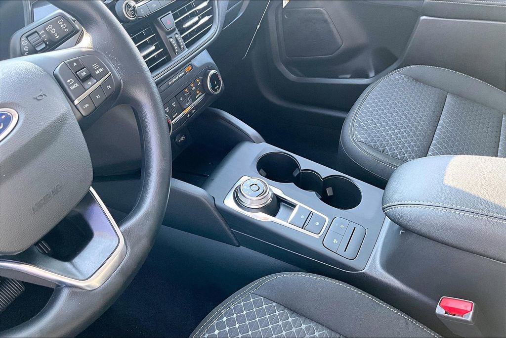 New 2025 Ford Escape Active image 8