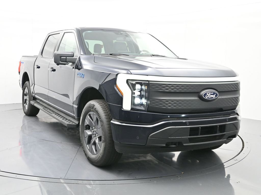 New 2025 Ford F150 Lightning Flash image 4