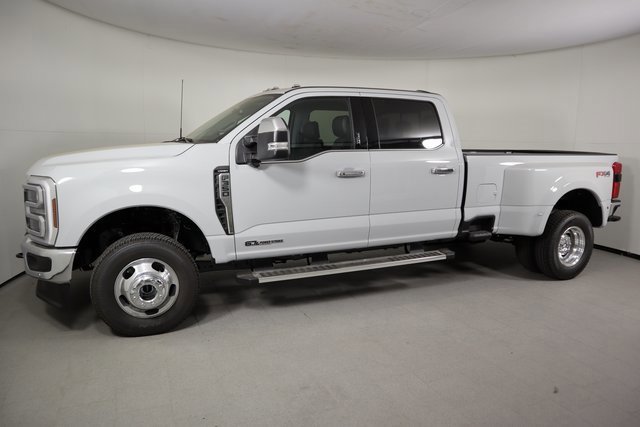 New 2026 Ford F350 Lariat w/ Lariat Premium Package image 8