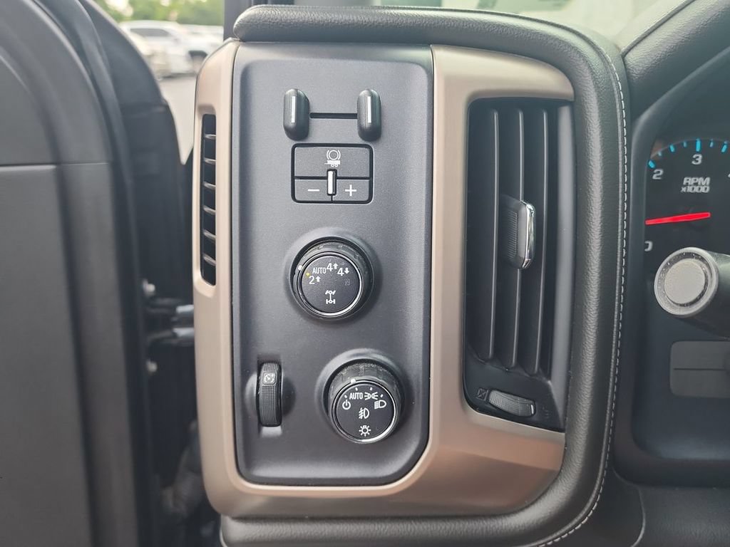 Certified 2018 GMC Sierra 1500 Denali AWD/4WD image 17
