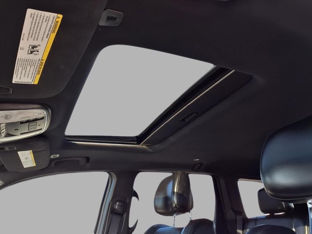 Used 2018 Jeep Grand Cherokee Limited image 25